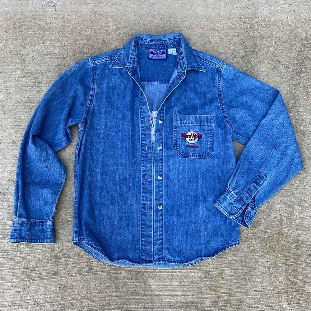 Hard Rock Cafe Denim Button Up Shirt Small